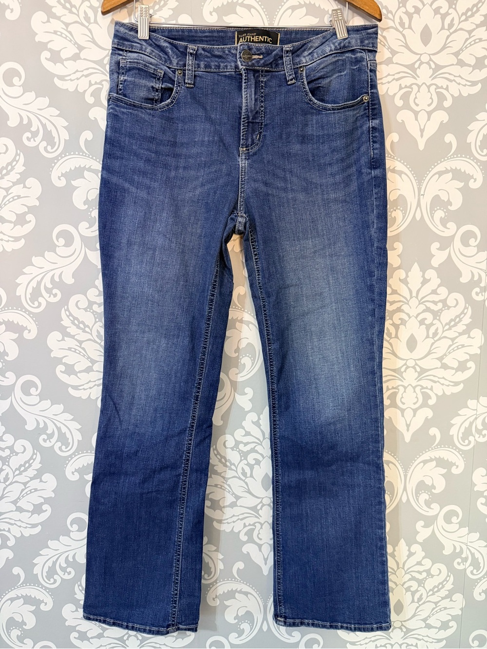 🌿2/$25 • Silver Jeans Authentic Curvy High Bootcut Jeans